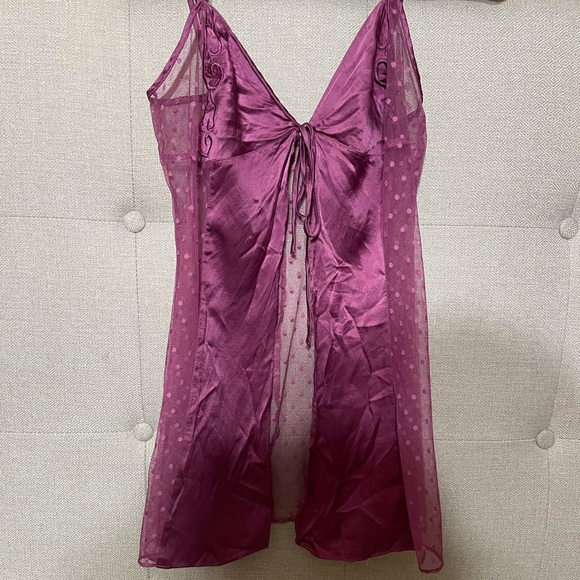 2-pc Victoria’s Secret open front babydoll with matching thong NWOT - Picture 13 of 13